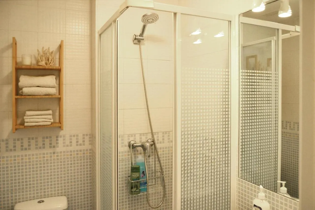 Luxury Garden Apartment - Walking Distance To The Sea Sitio de Calahonda Spain