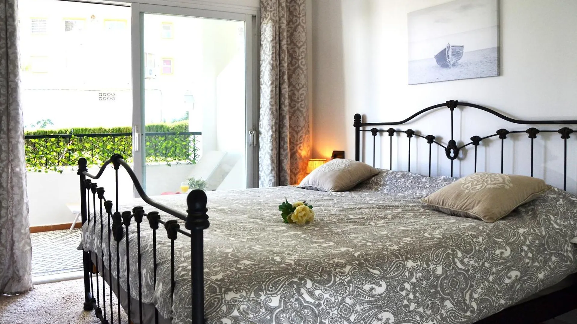 Luxury Garden Apartment - Walking Distance To The Sea Sitio de Calahonda 0*,  Spain